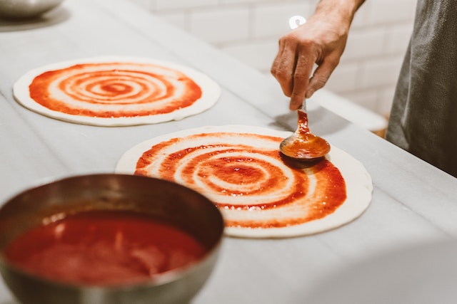 Lets make Traditional Brooklyn Style Pizza  sauce