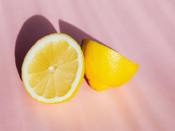 Lemon's Freshness, Health Benefits of Ginger, Garlic, Turmeric, and Lemon